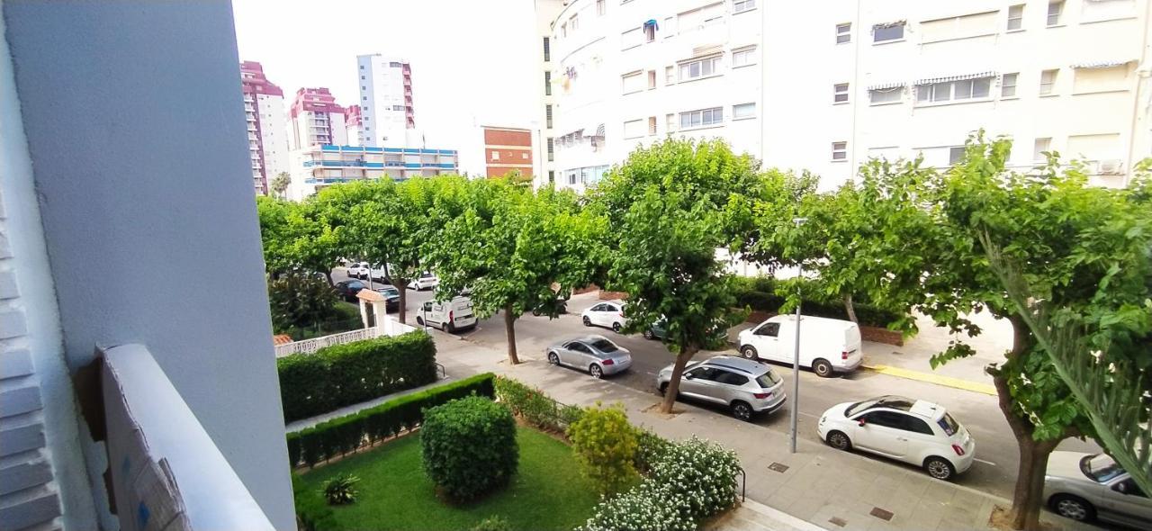 Ola Marina Solo Familias Apartment Playa de Gandia Exterior photo